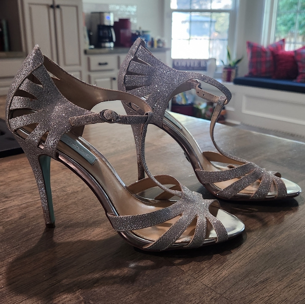 Betsey Johnson Elegant Silver High Heel Sandals Strappy Sz 8.5